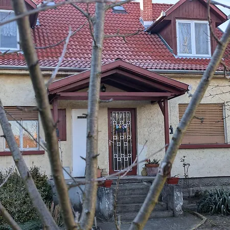 Family By Budapest * Göd