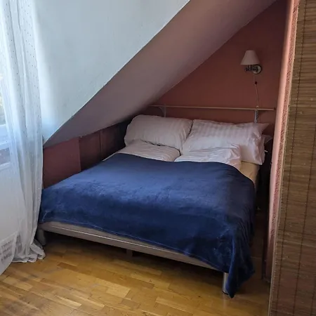 Family By Budapest * Göd