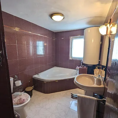 아파트 Family By Budapest *